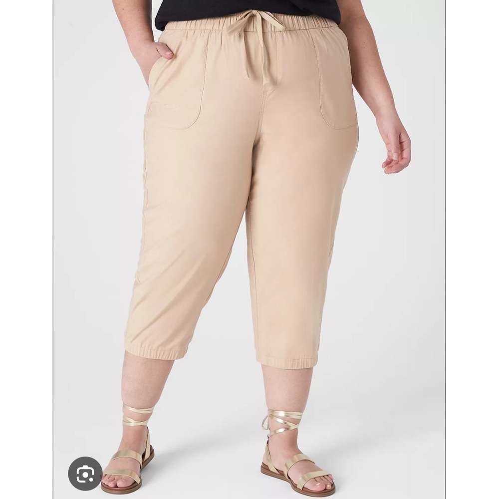 NWT Lane Bryant Beige‎ Soft Slub Capri Pants 22 24 Mid-Rise Drawstring Waist 226